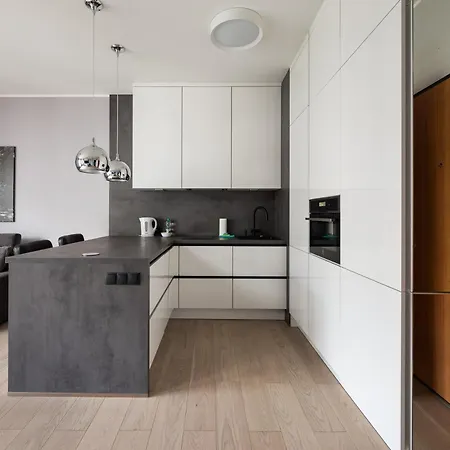 Apartamento Metro Wierzbno Stylish By Bookinghost Varsóvia