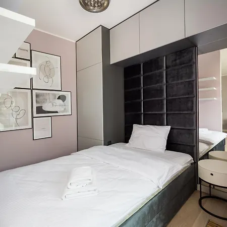 Apartman Metro Wierzbno Stylish By Bookinghost *