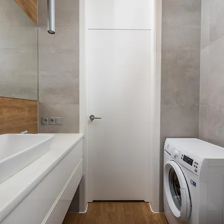 Metro Wierzbno Stylish By Bookinghost Apartment